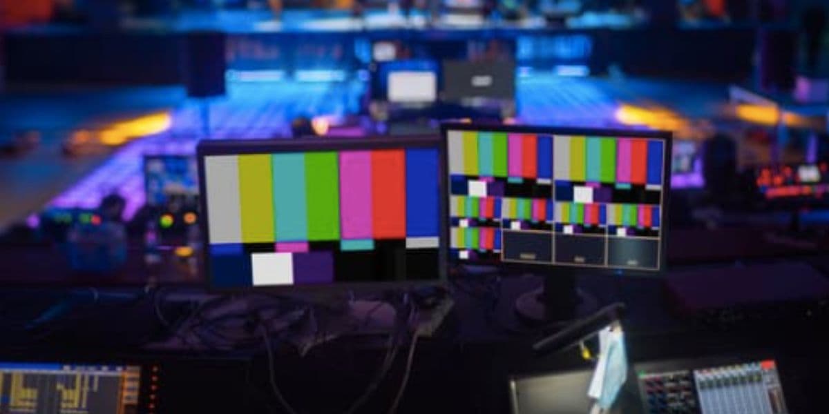 Emissora de TV (Foto: Reprodução / Canva) 