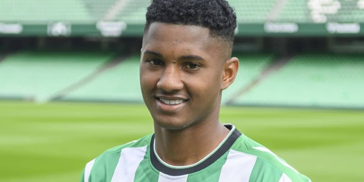 37 milhões e palavra final de Casares: Carpini escolhe sucessor de C. Paulista direto da Europa para o São Paulo - Foto | Reprodução: Internet