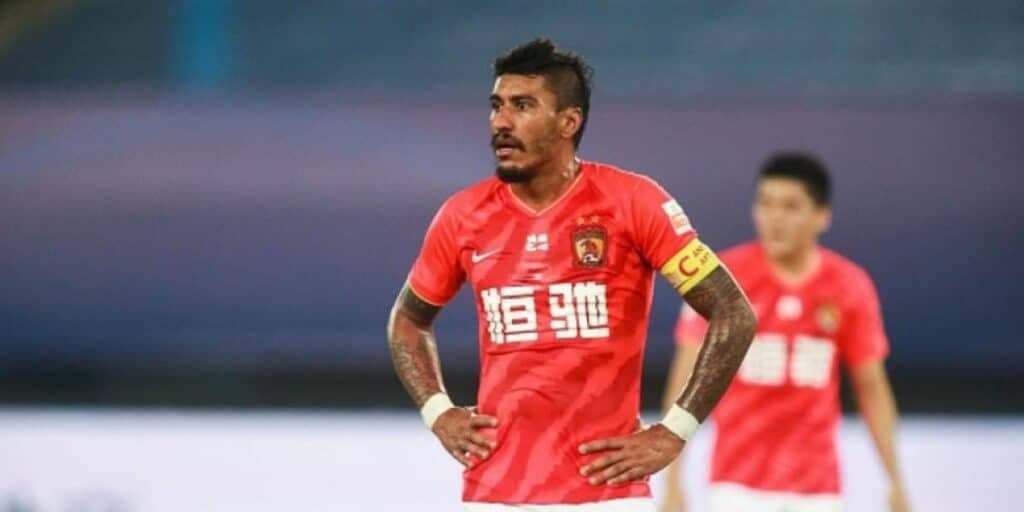 Paulinho já passou pelo clube chinês Guangzhou (Reprodução: Internet)