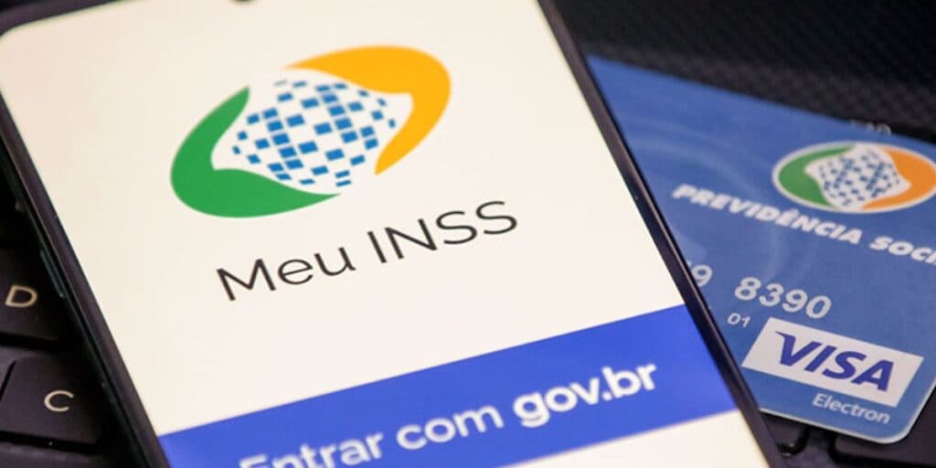 Aposentados em festa: 3ª vitória do INSS em janeiro chega nesta segunda com nova liberação em todos os bancos