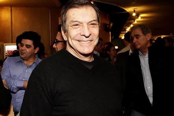 http://tvfoco.uai.com.br/wp-content/uploads/2015/05/Daniela-Mercury.jpg