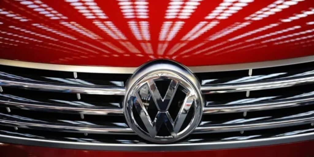 A volta de uma lenda: Volkswagen ressuscita carro mais amado que o Polo e deixa motoristas em êxtase após 50 anos