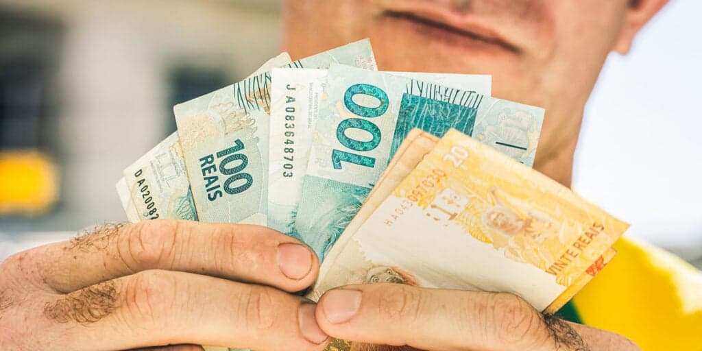 Melhor que o 14º salário, novo valor e até R$ 200: 3 pagamentos salvadores aos trabalhadores