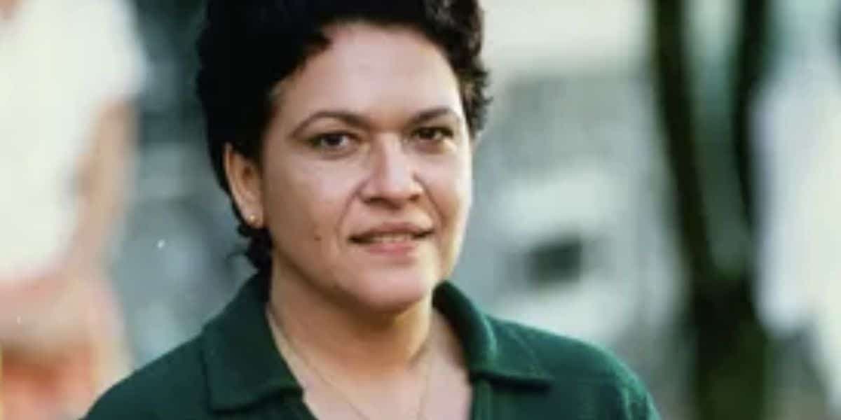 http://tvfoco.uai.com.br/wp-content/uploads/2015/05/Daniela-Mercury.jpg
