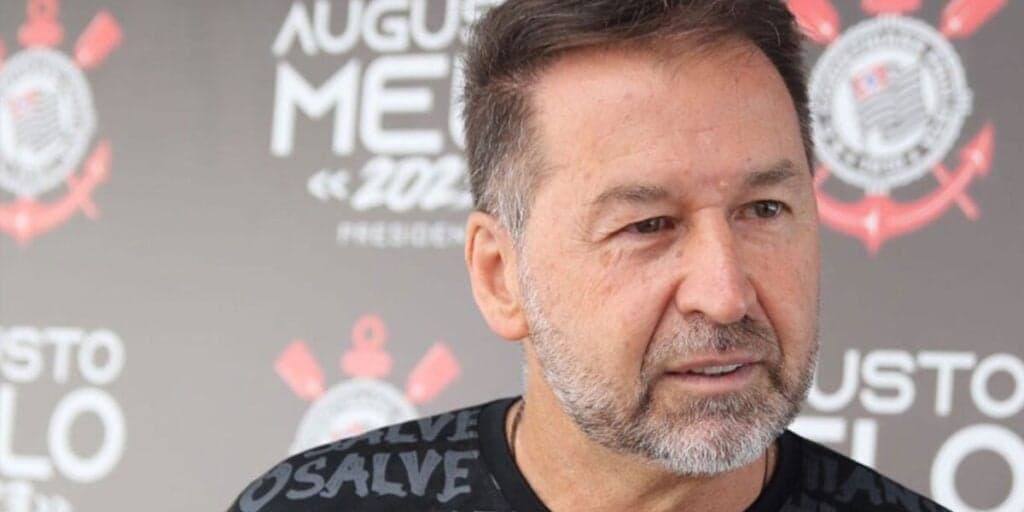 Para alegrar a torcida: Corinthians abre os cofres para sair da crise e confirma 2 grandes reforços