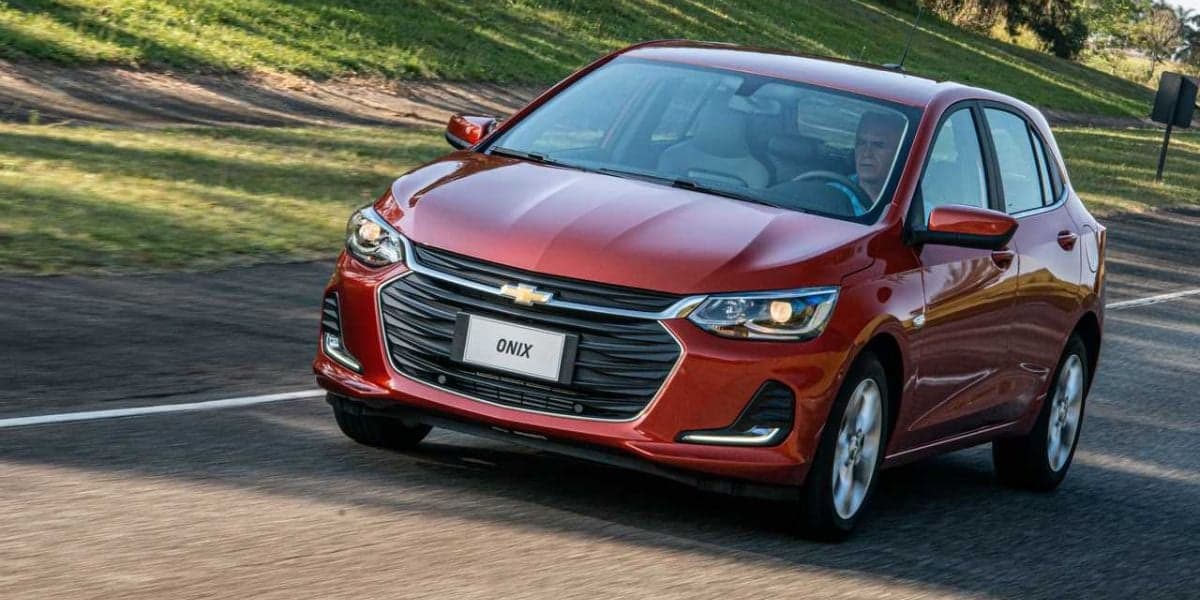 Chevrolet Onix foi o terceiro mais vendido do Brasil (Reprodução: Internet)