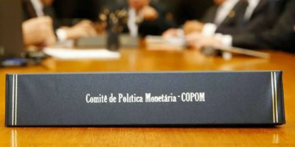 O COPOM vai analisar hoje a nova Taxa Selic (Reprodução: Internet)