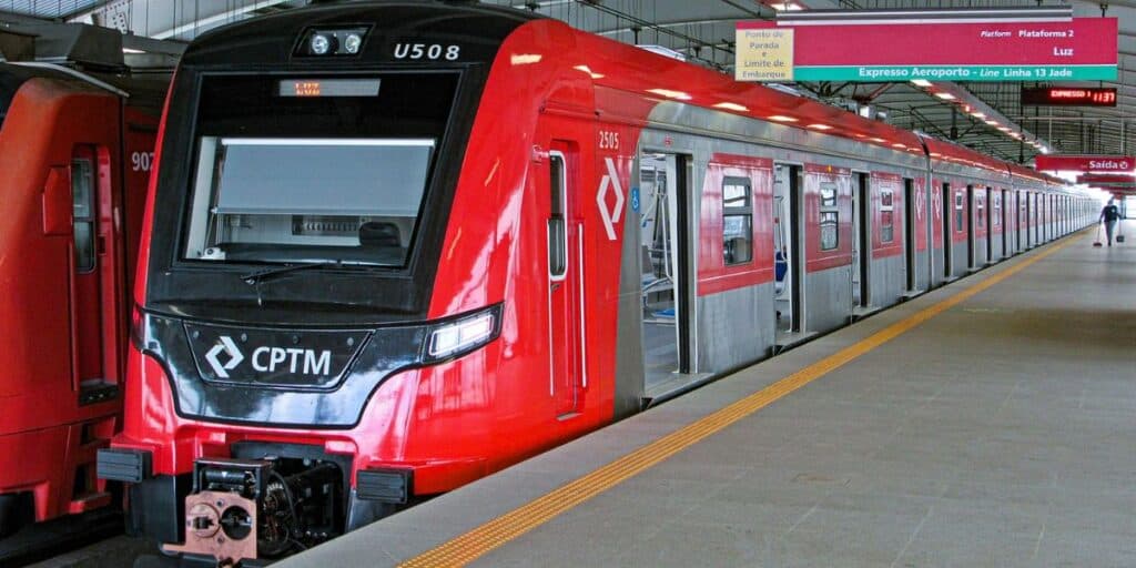 CPTM conta com milhões de passageiros todos os dias (Reprodução: Internet)