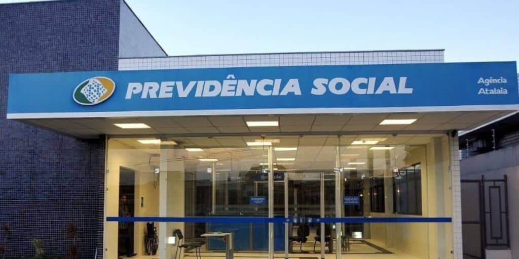 Data de liberação do 13º salário do INSS e novo pagamento em janeiro: 2 anúncios decisivos a aposentados