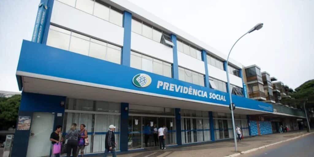 Mais de R$62 bilhões liberados ao 13º salário do INSS: Verdade sobre antecipação em 2024 chega agora