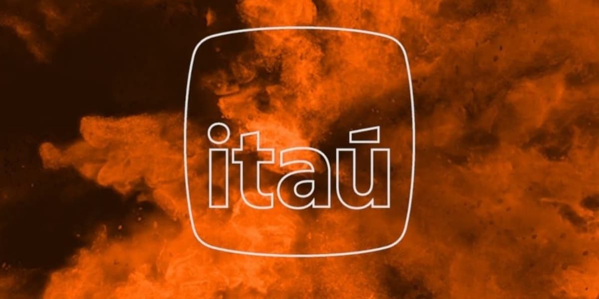 Novo logo da instituição entrou em vigência em 2023 (Foto: Divulgação/Itaú)