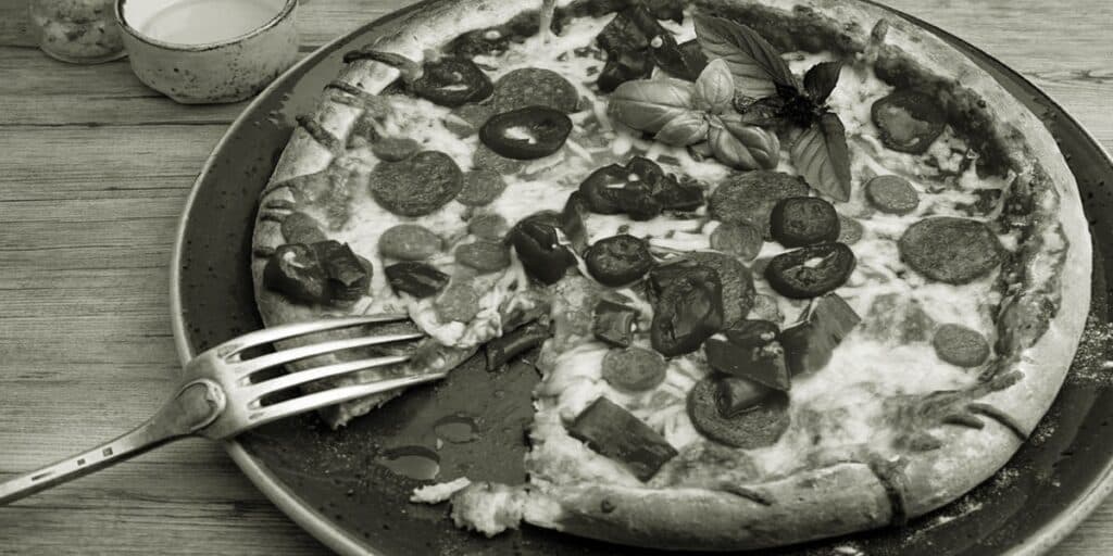 Falência, fechamento de 142 unidades e mais: O triste fim de pizzaria, churrascaria e +1 restaurante após anos