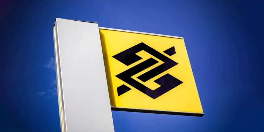 13º antecipado, '14º salário' e R$ 12 mil extra: Pacotão de 3 pagamentos SALVADORES do Banco do Brasil