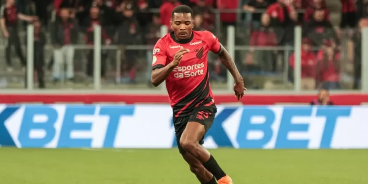 Cacá do Athletico-PR está na mira do Corinthians (Foto: Divulgação)