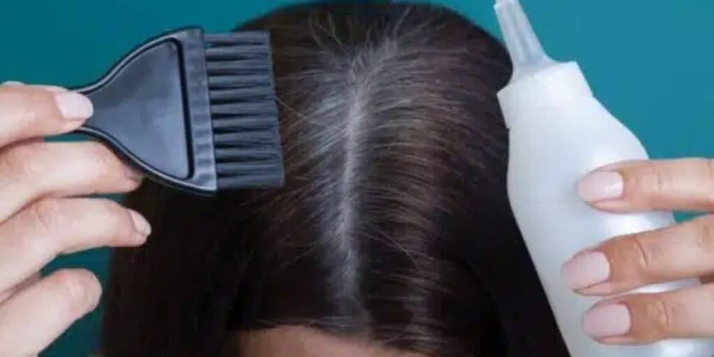 Nada de tinta: Como fazer solu&ccedil;&atilde;o caseira com corante natural para cobrir o grisalho