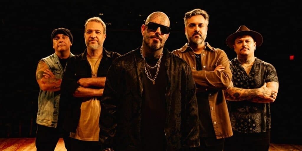 Detonautas leva turnê inédita em formato acústico para o Tokio Marine Hall, em São Paulo