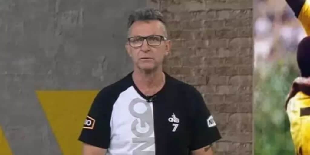 "Não tem condições": Neto interrompe programa e crava demissão de técnico para paralisar o mundo do futebol