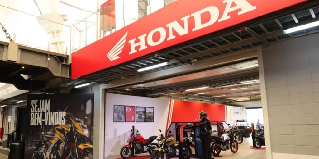 Na casa dos R$ 10 mil: Honda apela com nova moto BARATA pra derrubar a única rival que ainda não conseguiu