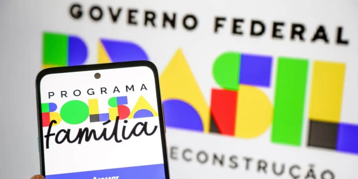Bolsa Família é voltado para quem vive em condições mais vulneráveis (Reprodução: Internt)