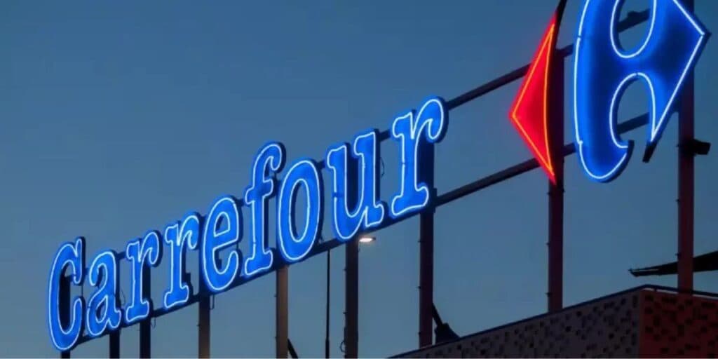 R$ 5 bilhões: A compra colossal do Carrefour ao virar dono de 2 supermercados pra aniquilar rivais em país