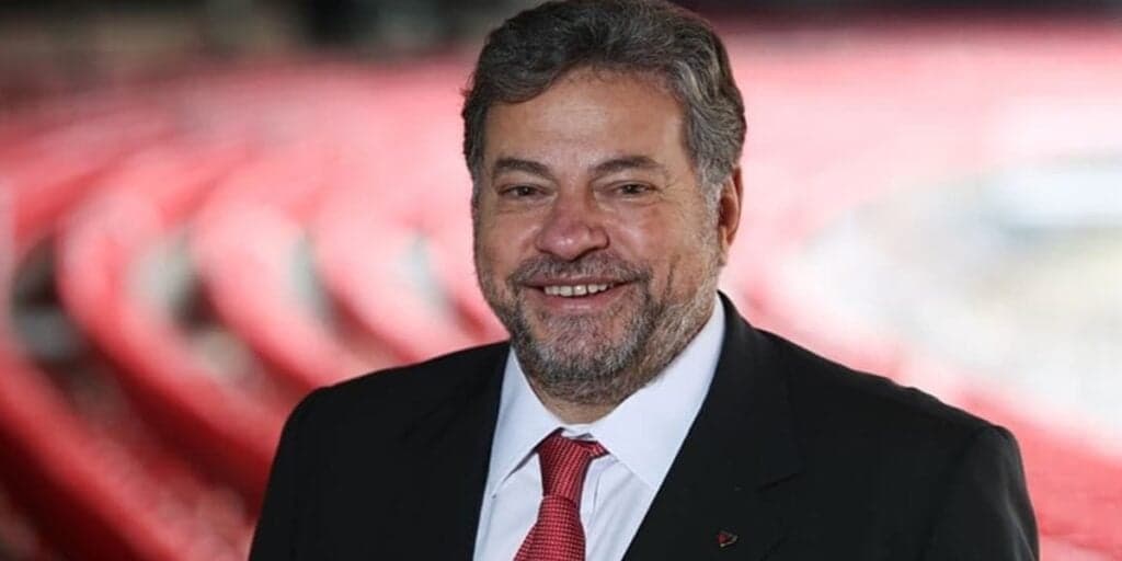 Casares armou duas viradas de milhões para salvar o São Paulo (Foto: Reprodução Internet)
