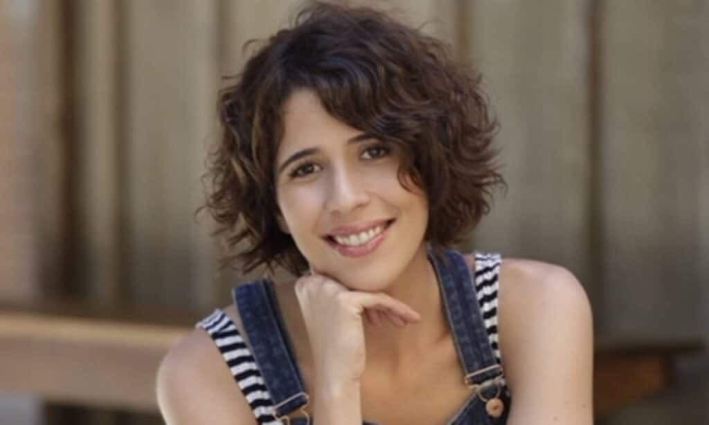 http://tvfoco.uai.com.br/wp-content/uploads/2015/05/Daniela-Mercury.jpg