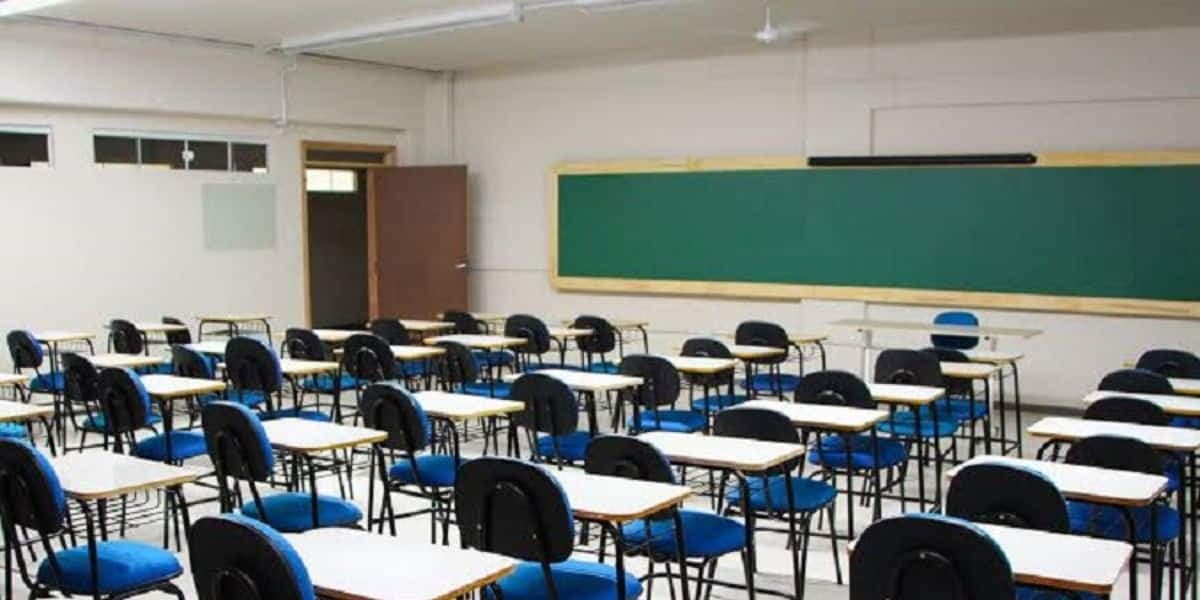 Os estudantes em situação mais vulnerável terão dinheiro extra (Reprodução: Internet)
