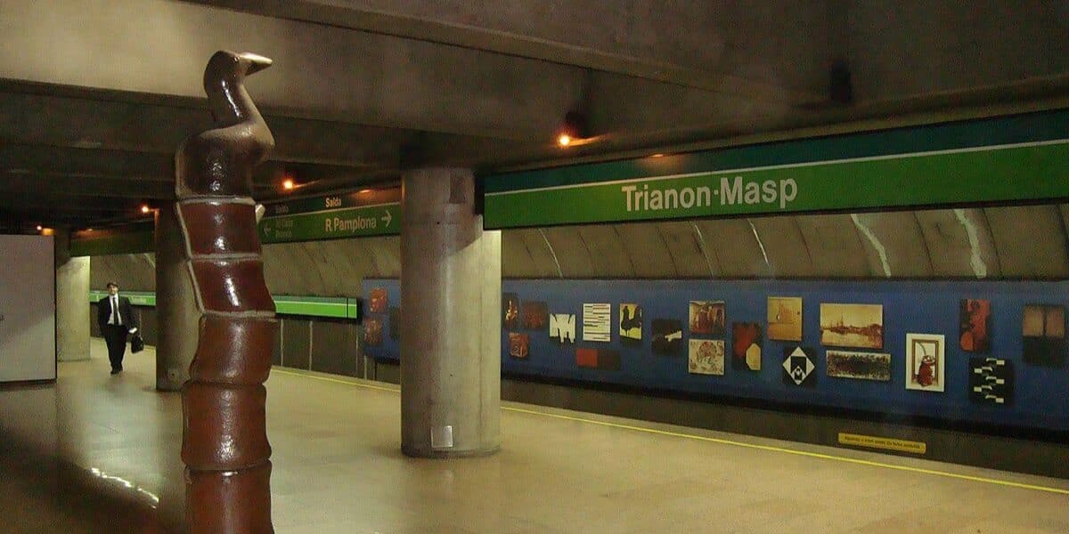A estação ficou fechada durante a manifestação (Reprodução: Internet)