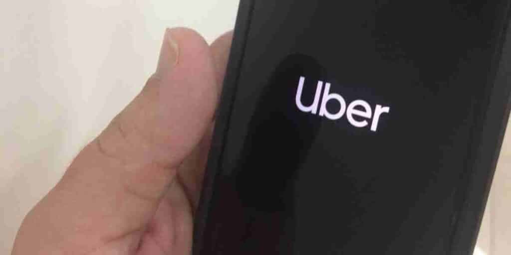 Mais de R$ 10 bilhões: A compra colossal da Uber ao virar dona de gigante pra aniquilar a Rappi em país