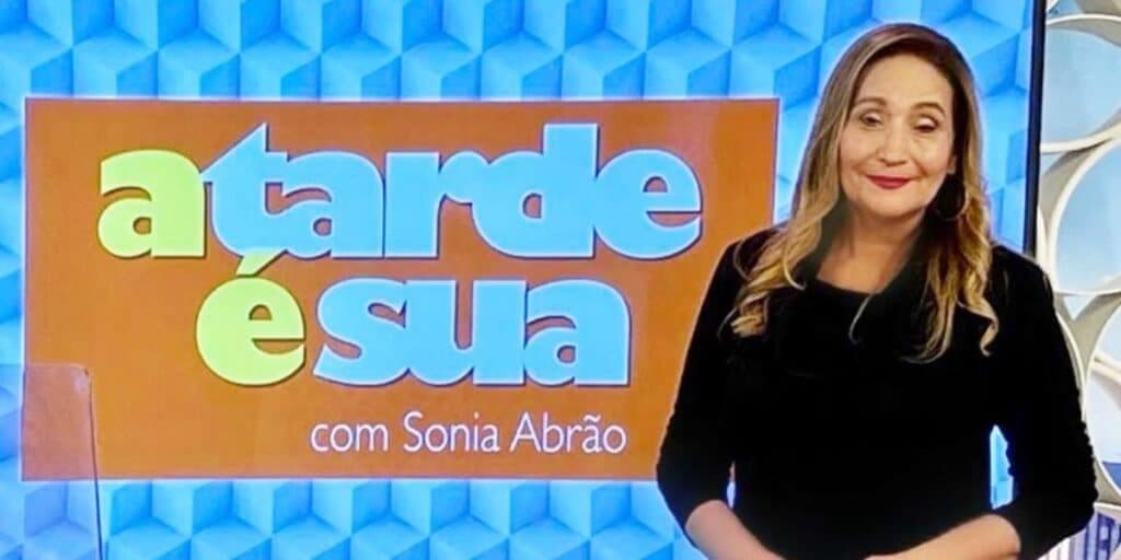 Em alta na RedeTV!: ‘A Tarde É Sua’ bate 3 pontos de pico e bomba em audiência