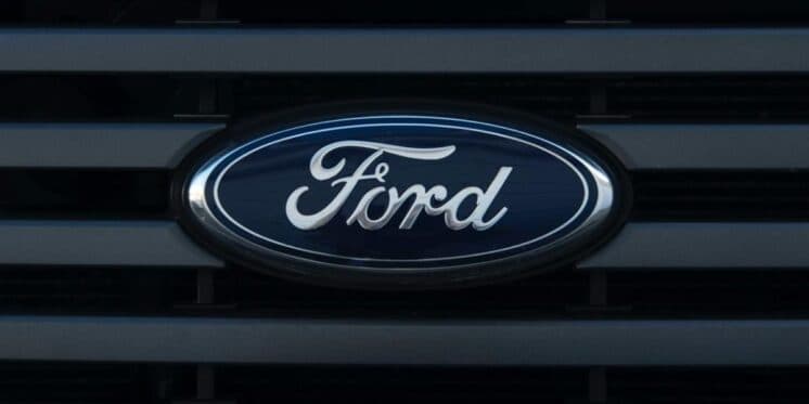 A volta de uma lenda após 20 anos: Ford ressuscita um dos carros mais queridos do Brasil a partir deste ano