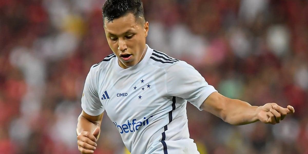 Marlon renova contrato com o Cruzeiro - (Foto: Reprodução / Internet)