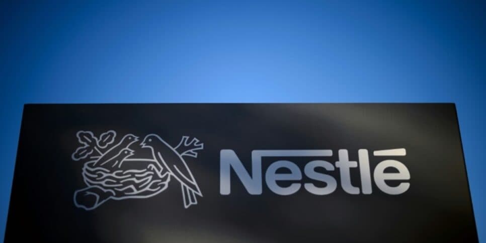 Escândalo de contaminação: O fechamento de fábrica da Nestlé em país após anos e anúncio em jornal da Globo