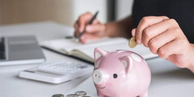Pessoas com conta poupança terão direito a um pagamento extra (Foto: Reprodução/ Internet)