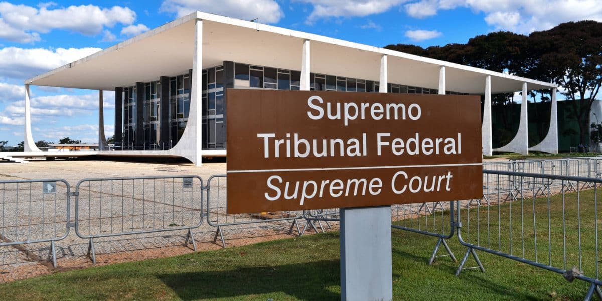 STF vai voltar a discutir a revisão da vida toda do INSS (Reprodução: Internet)