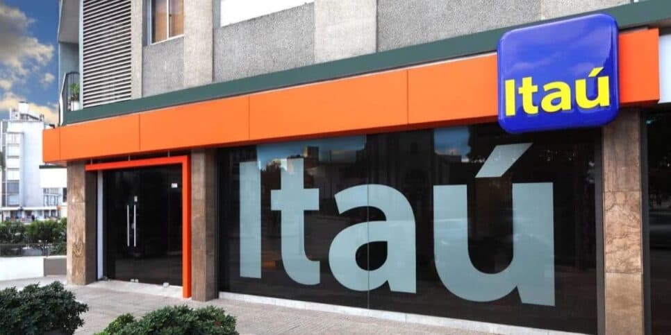 Adeus oficial após 44 anos de atividades: O comunicado do Itaú ao ser comprado por banco rival em país