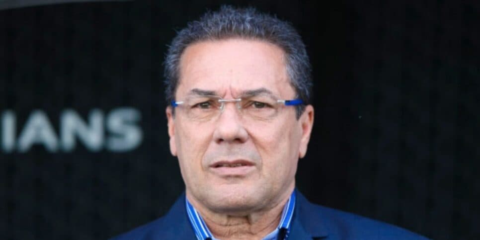"Eu fechei": Luxemburgo vira dono de emissora rival da Globo e confirma contrato com gigante após 4 anos 