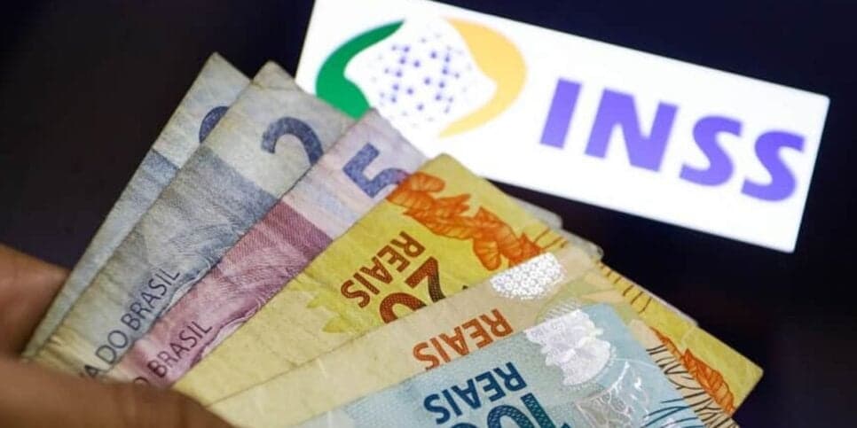 "Automaticamente cancelada": Comunicado do INSS em abril crava lei que SUSPENDE pagamento desses beneficiários