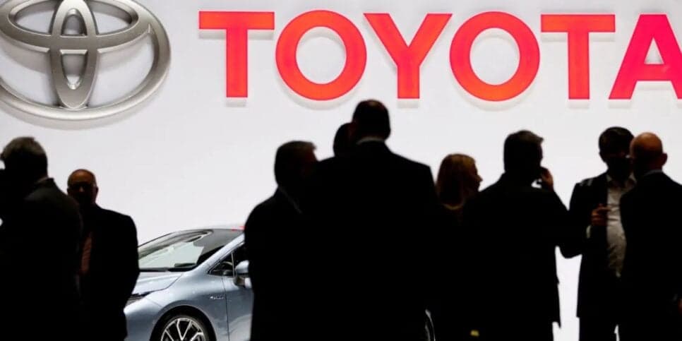 Toyota lança novo carro popular lindo que custa R$ 49 mil e que promete destruir o grande rival Kwid