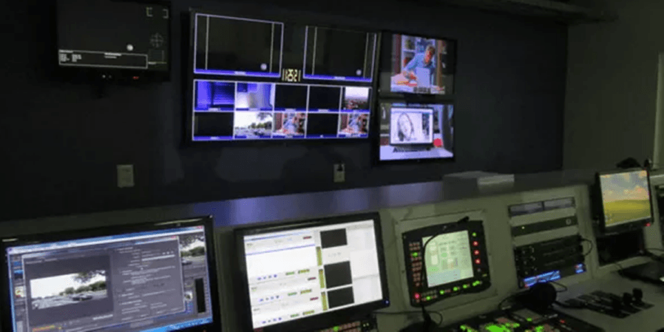 Fim de uma era, falência e venda: O adeus decadente de 4 emissoras de TV aberta tão grandes quanto a Globo