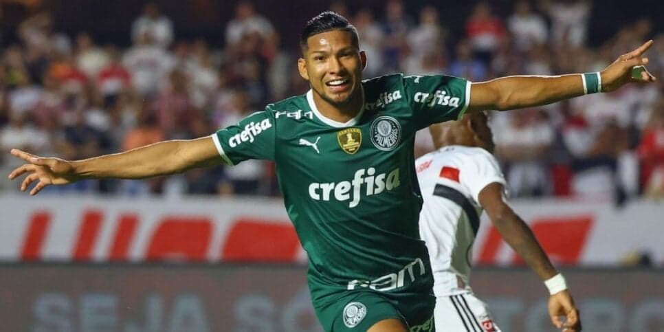 O atacante é um dos artilheiros da equipe desde que chegou (Reprodução/Foto: Marcello Zambrana/AGIF/Gazeta Press)