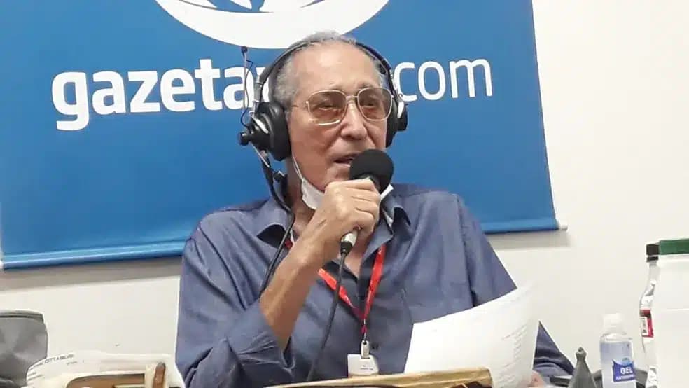 http://tvfoco.uai.com.br/wp-content/uploads/2015/05/Daniela-Mercury.jpg
