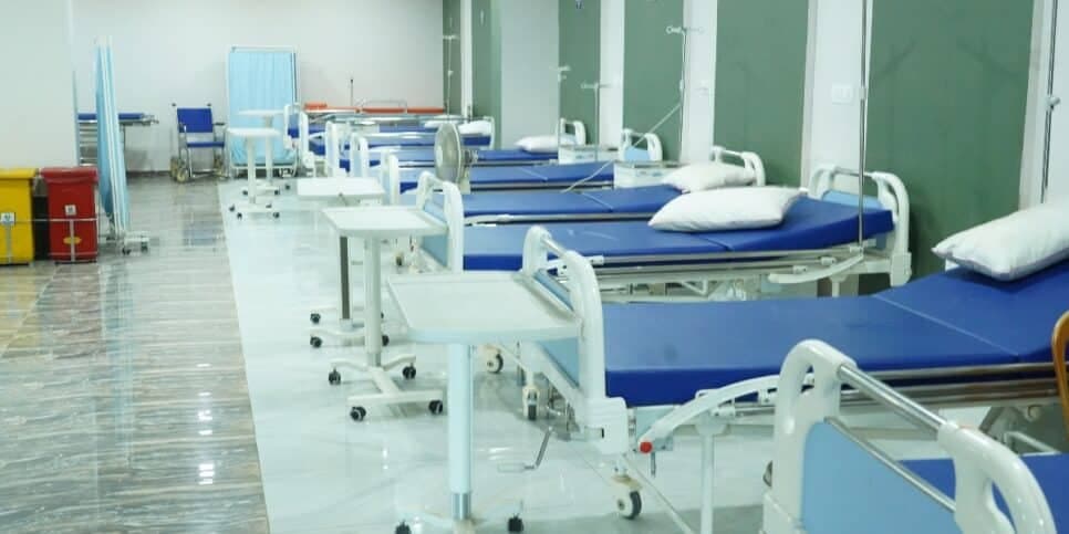 Camas de hospital (Foto: Reprodução / Canva) 