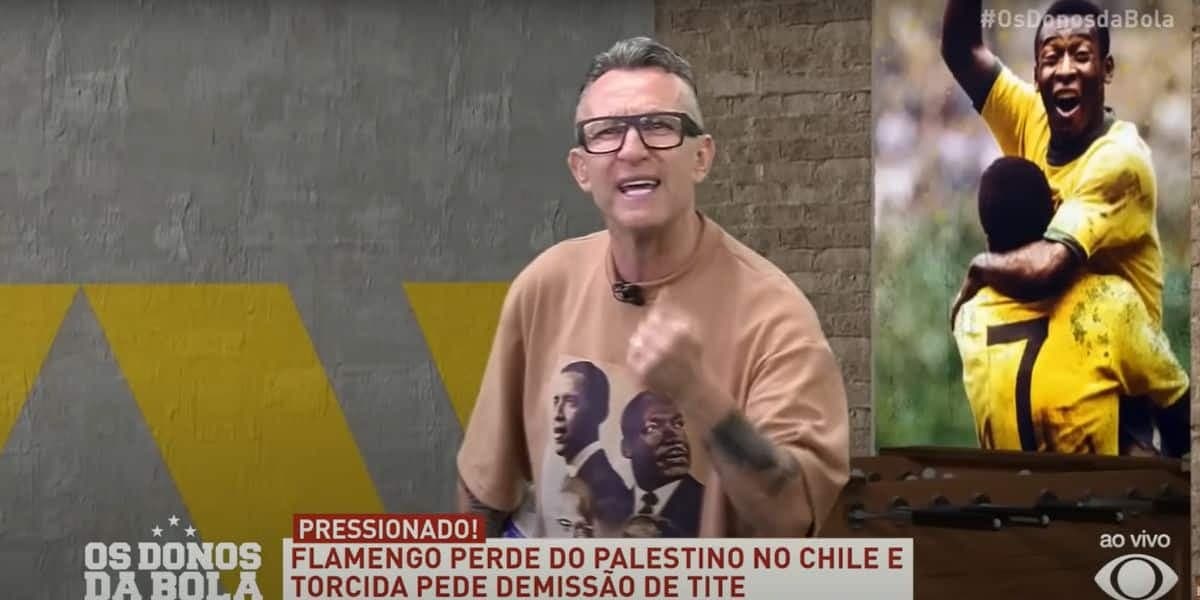 http://tvfoco.uai.com.br/wp-content/uploads/2015/05/Daniela-Mercury.jpg