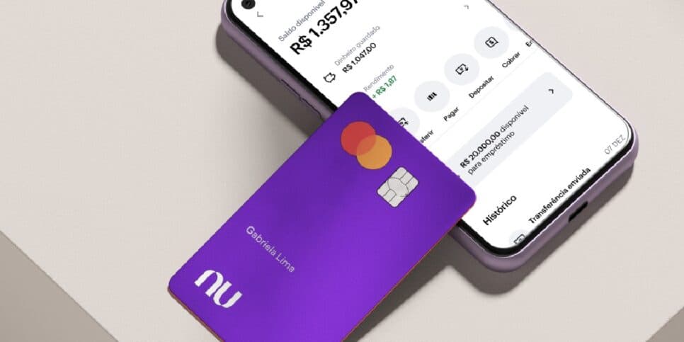 Cartão Nubank e aplicativo (Foto: Reprodução/Internet)