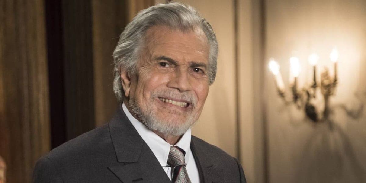 http://tvfoco.uai.com.br/wp-content/uploads/2015/05/Daniela-Mercury.jpg