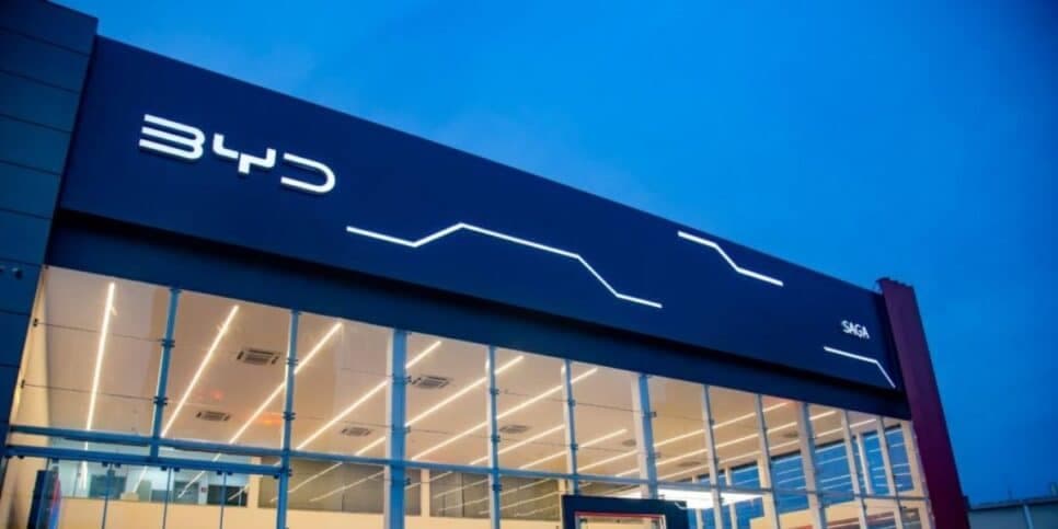 BYD chegou há pouco tempo no Brasil mas já mostra muita força (Reprodução: Internet)