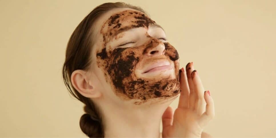 No rosto é para acabar com as rugas e rejuvenescer a pele (Reprodução: Internet)