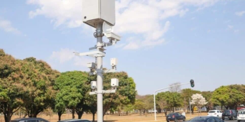 Sistema Doppler chegou para aumentar o vigor na fiscalização de trânsito - Foto: Internet