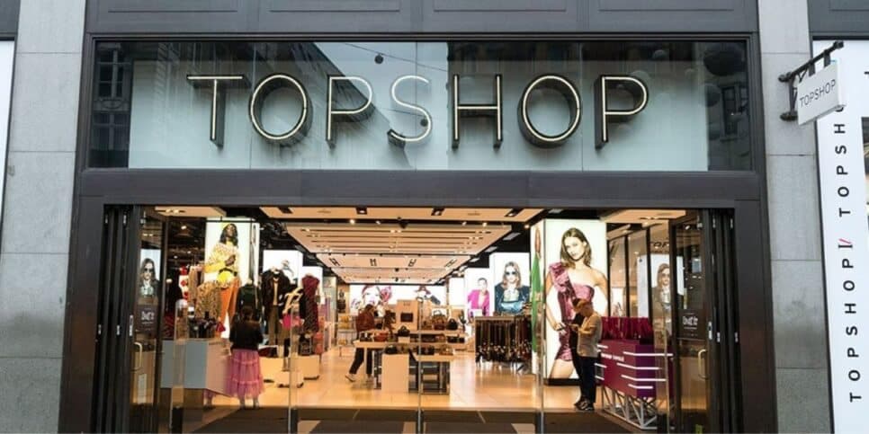 A marca voltou ao Brasil através da Drafiti, no e-commerce (Reprodução: Topshop/Divulgação)
